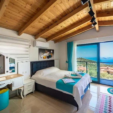 Kaskalkan Honeymoon With Seaview Hotel *