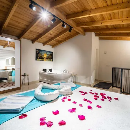 Kaskalkan Honeymoon With Seaview