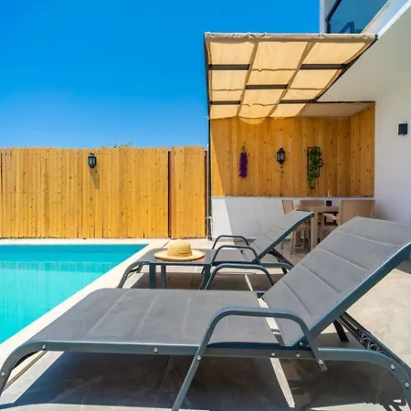 Kaskalkan Honeymoon With Seaview