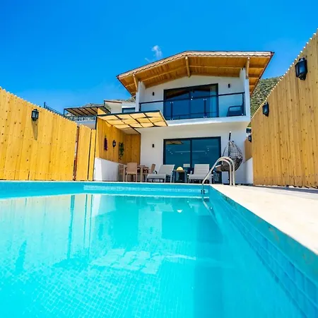 Hotel Kaskalkan Honeymoon With Seaview
